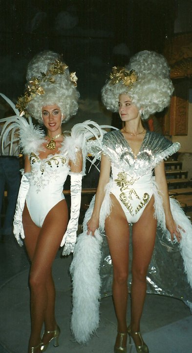 Moulin Rouge Revue Déja Vue Parádi gabriella jelmez