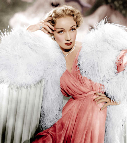 Hitchcock-marlene-dietrich-_0