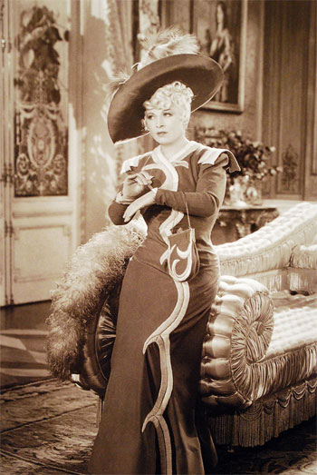 schiaparelli-mae-west-1937
