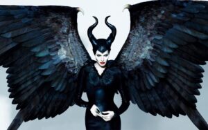 Maleficent- Demóna, mese nagyra nőtt gyerekeknek és jelmezrajongóknak