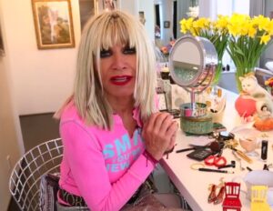 Így él Betsey Johnson