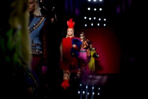 Schiaparelli 2014/15 - félelemből nem lehet tervezni
