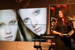 MAC trendek 2015-re Christina Vacirca sminkmestertől