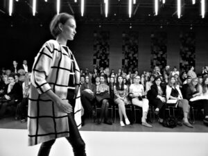 Francia tervezők az Elle Fashion Show-n : Valentine Gauthier