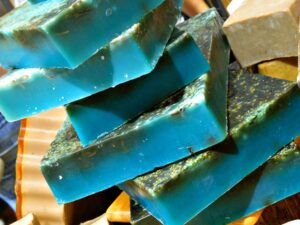 Lush to close UK social media accounts
