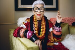 Kicsoda valójában Iris Apfel?