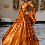 Fei fei Cicada london Fashion Week Pumpkin Paradise estélyi ruha