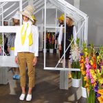 Peter Jensen London Fashion Week virágok divattervező