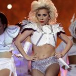 lady gaga super bowl jelmez donatella versace