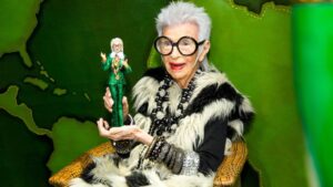 Iris Apfel előtt tiszteleg a Bergdorf Goodman