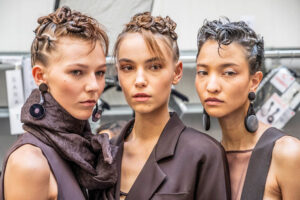 Giorgio Armani 2020 tavasz-nyár - backstage titkai