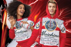 Sör márkával készített kollekciót a Moschino