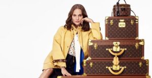 Alicia Vikander szerepel a Louis Vuitton ünnepi kampányában