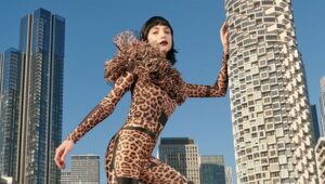A H&M Studio új kollekciója retro inspirációból építkezik