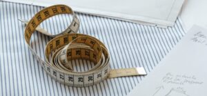 International size converter for clothes, shoes and hats